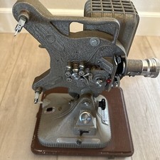 VINTAGE Keystone Belmont 16mm K161 Film Projector Tested SPLICER Clean