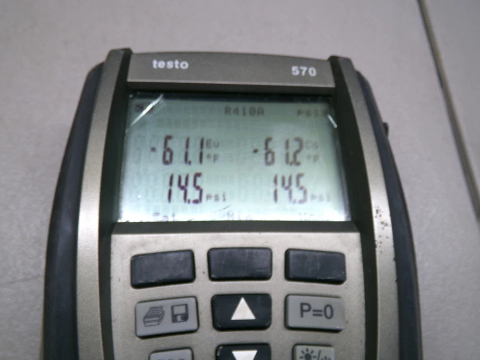 KIT COLECTOR DIGITAL TESTO 570 4 VÁLVULAS CON REGISTRO DE DATOS "SIN MANGUERAS" Foto 4 de 4