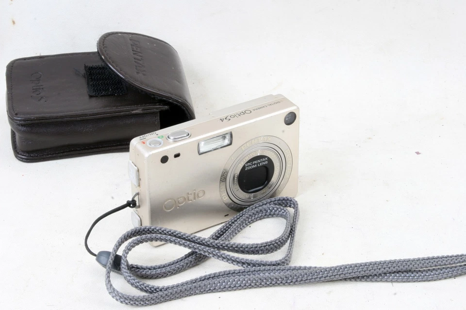 TESTED Pentax Optio S4 digital point&shoot camera 4.0mp, 256mb card, pouch -2003 - Image 2 of 4