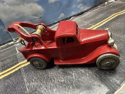 Thomas Toys Limited Edition Cast Iron Wrecker Tow Truck Red Vintage Read