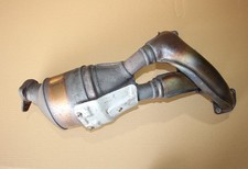 Katalysator Kat Mercedes SLK R171 W171 200 W209 W203 A 2711402709 A 2711402109 Katalysator Kat Mercedes SLK R171 W171 200 W209 W203 A 2711402709 A 2711402109