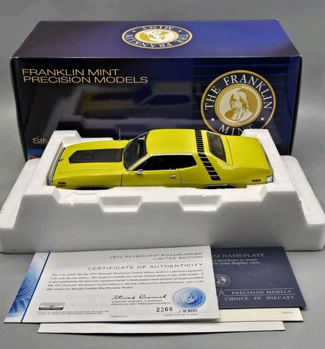 Franklin Mint 1971 Plymouth Roadrunner HEMI 1:24 Diecast w/COA - NEW - Picture 2 of 14