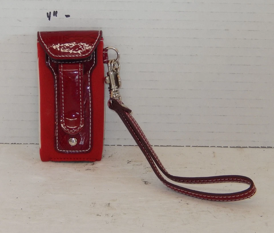 iPod Nano Liz Claiborne Wristlet Case Red 4" x 2" - Image 2 of 2