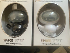 Musibytes Black Spacebyte Byte-Sized Speaker 2 Speakers 1 Black 1 White