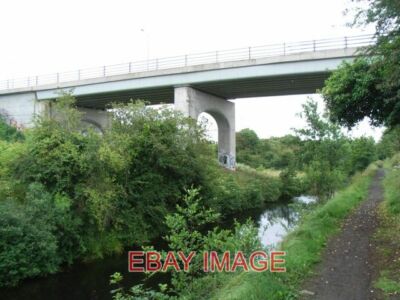 FOTO NEUE STRASSENBRÜCKE ÜBER DEN ROYAL CANAL COOLMINE CO. DUBLIN 2008