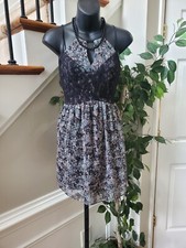 BCBGeneration Light Wave Multicolor Lace Floral Halter Racer Back Dress Size 4