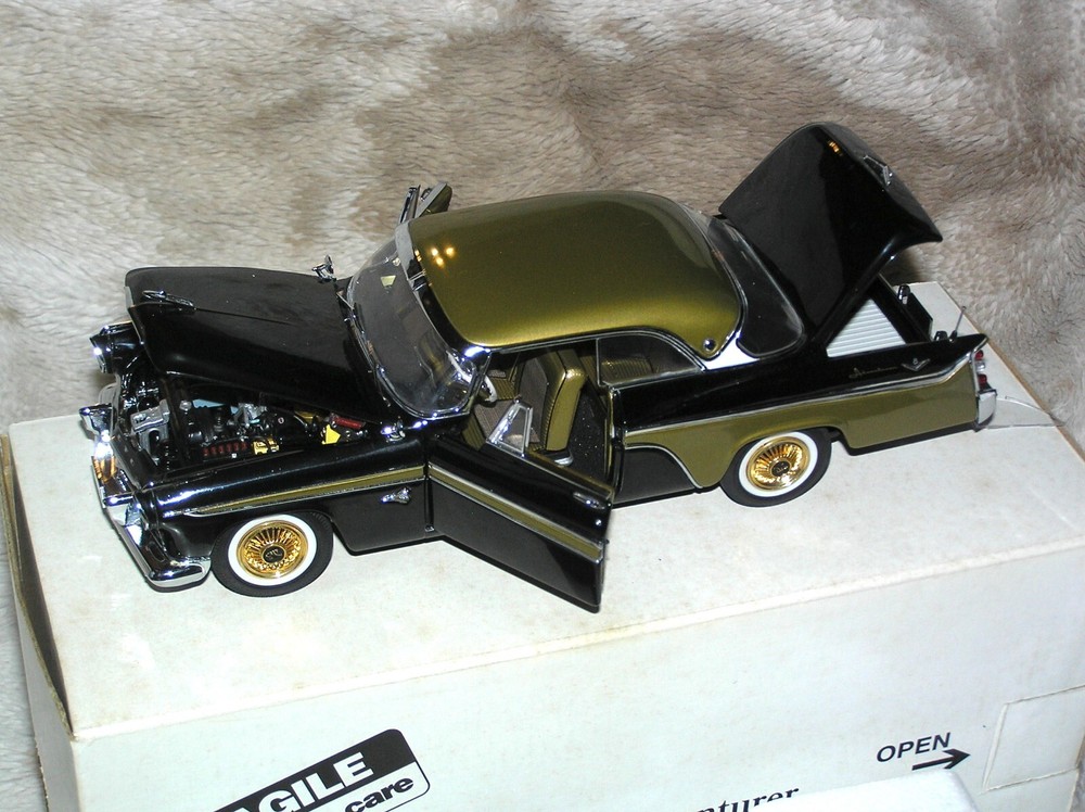 1956 Desoto Adventurer 1:24 Scale Die-Cast Model by Danbury Mint - Excellent Condition