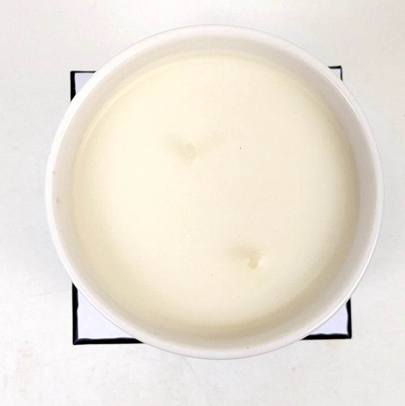 Jonathan Adler Muse Blanc Vela Cerâmica Branca Dois Pavios Suporte de Rosto Quatro Lados - Imagem 2 de 4