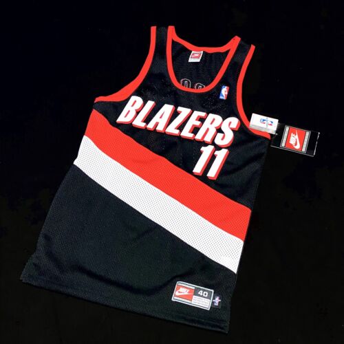 Signé Nwt Nike Jersey Sabonis Blazers NBA Basketball Maillot Jordan Kobe Lebron - Afbeelding 1 van 12