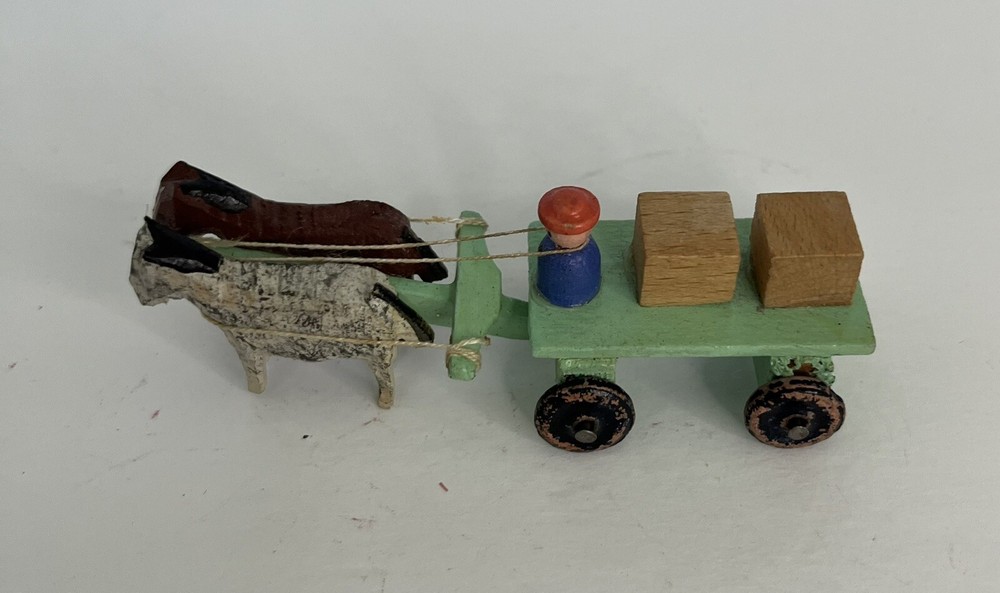Antique Putz Erzgebirge Wooden flatbed Wagon with horses and driver Germany