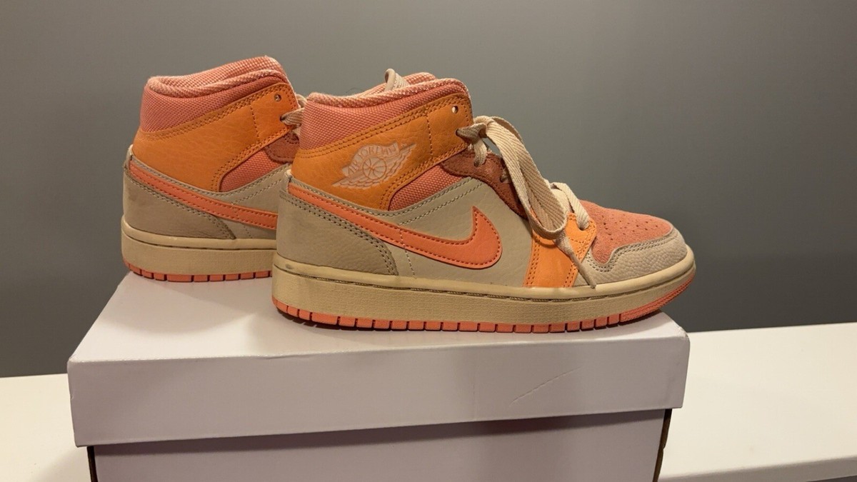 aj1 mid apricot orange