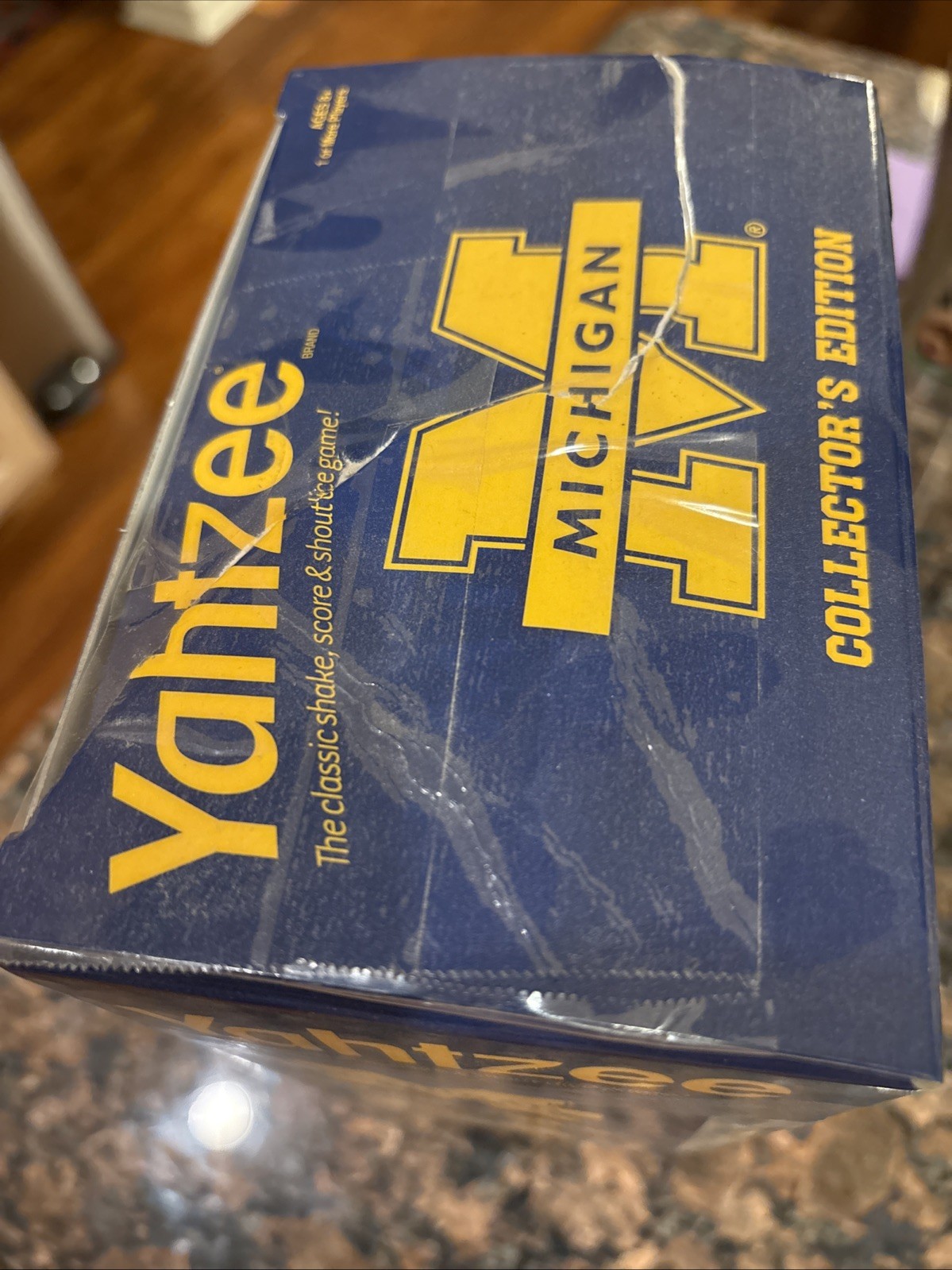 Yahtzee Wolverines University Of Michigan Collector’s Edition Football In Box