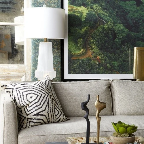 Cyan lighting - Britons - 15 Inch sculpture - Picture 3 of 4