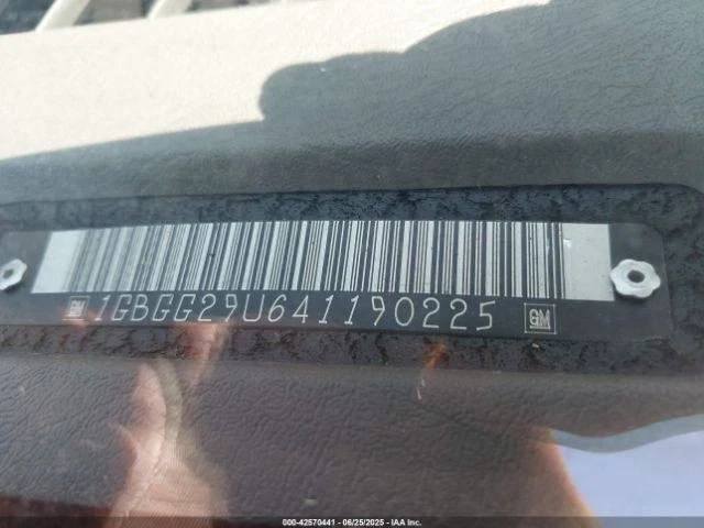 Espejo retrovisor Chevrolet Express 2500 2004 usado OEM 267-00182 Foto 2 de 4