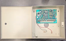 DSC PC 2550 Security Box and Control Board