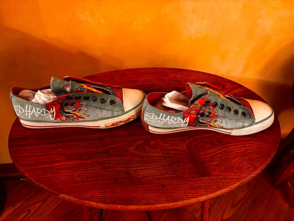 Tênis gráfico Don Ed Hardy Shoes vintage parte superior baixa sem lacre 10 - Imagem 3 de 4