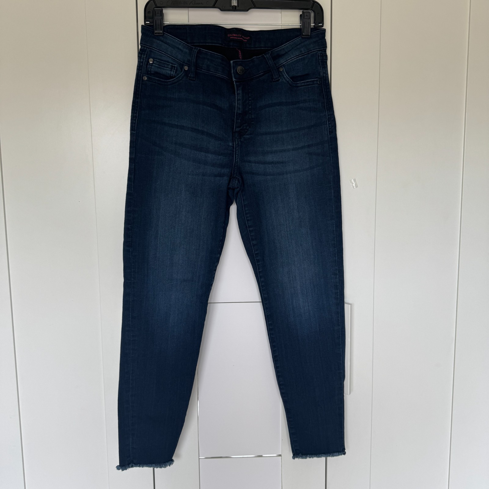 Celebrity Pink Mid Rise dark blue Womens Jeans 11/30 Skinny Stretch