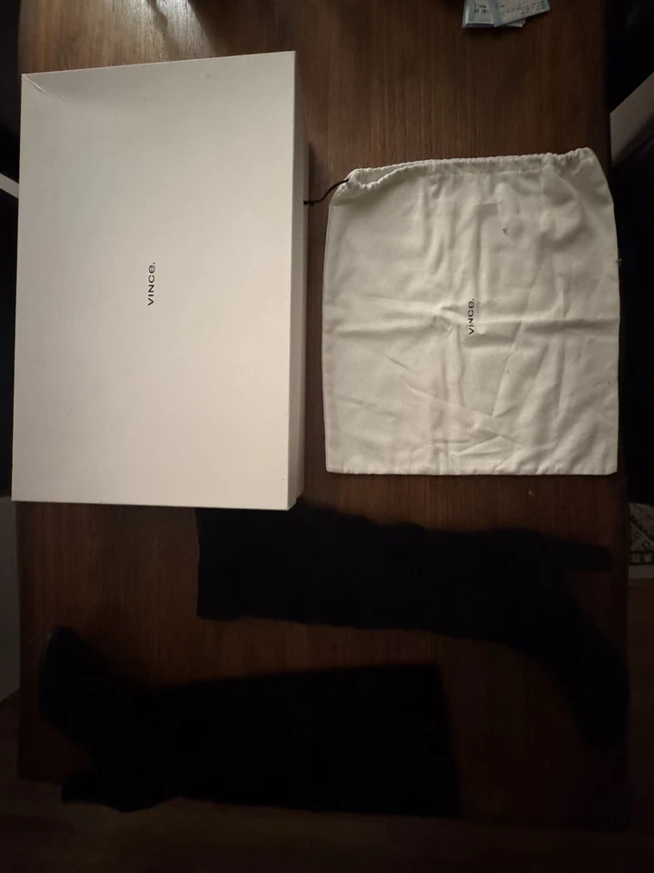 Botas de gamuza negras hasta la rodilla Vince Casper - NUEVAS - talla 8 para mujer - Precio de venta sugerido por el fabricante $595 Foto 4 de 4