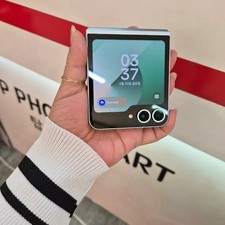 Galaxy Z Flip6 Mint A Grade (5301) Unlocked, 256GB, No Residual Image