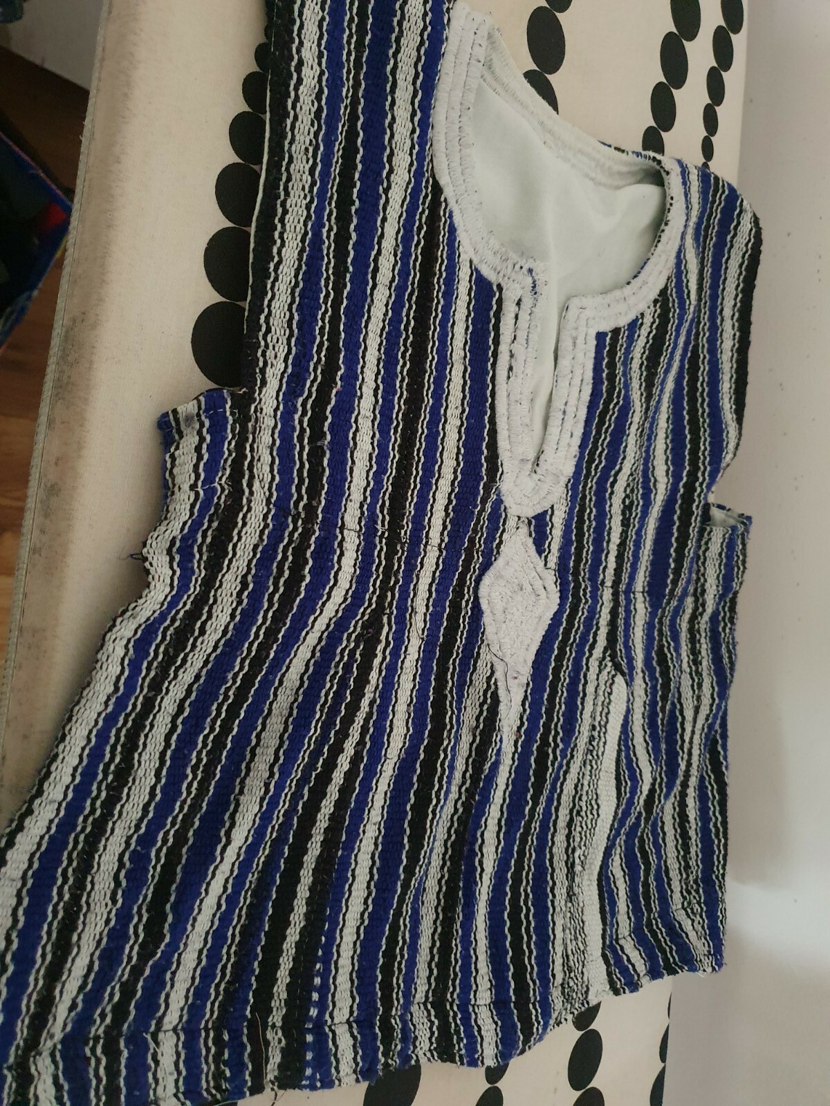 Picture 1 of 5