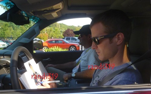 FOTO FIRMADA KASEY KAHNE 11x14 pulgadas ¡con PRUEBA! CONTROLADOR NASCAR - Imagen 3 de 3