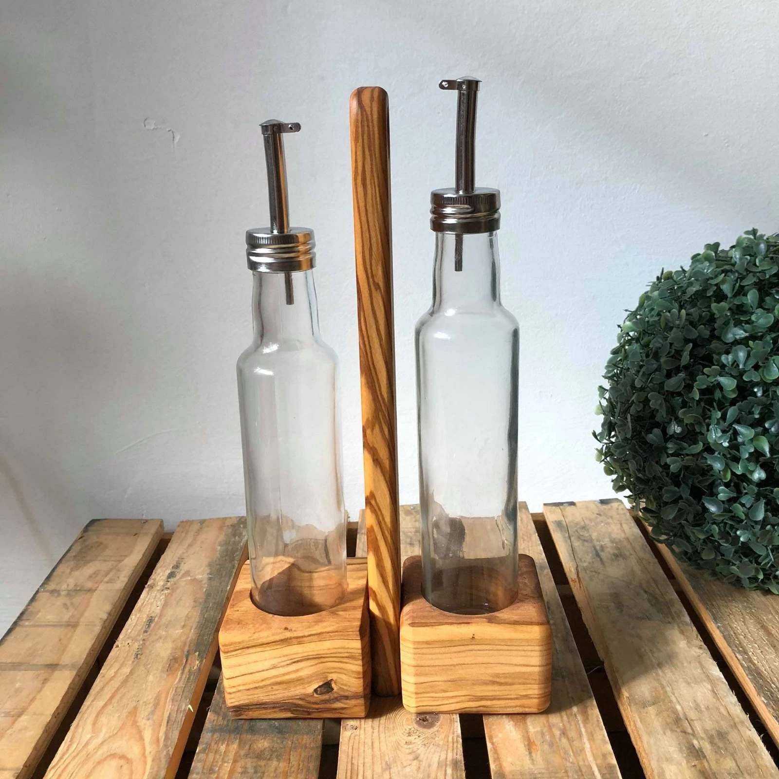 Oil & Vinegar Bottles Spice Shaker Made of Olive Wood from Italy Handmade New!