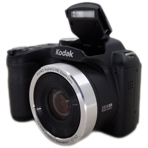 Kodak PixPro AZ252 16 Megapixel Digital Camera - Picture 6 of 9