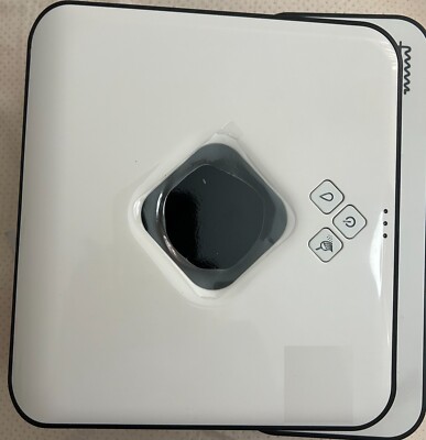 Mint Cleaner 4200 Evolution Robotics Inc. Robot 