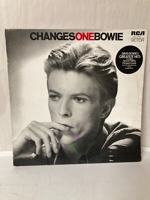 A 12''  LP Changes ONE by David Bowie 1976