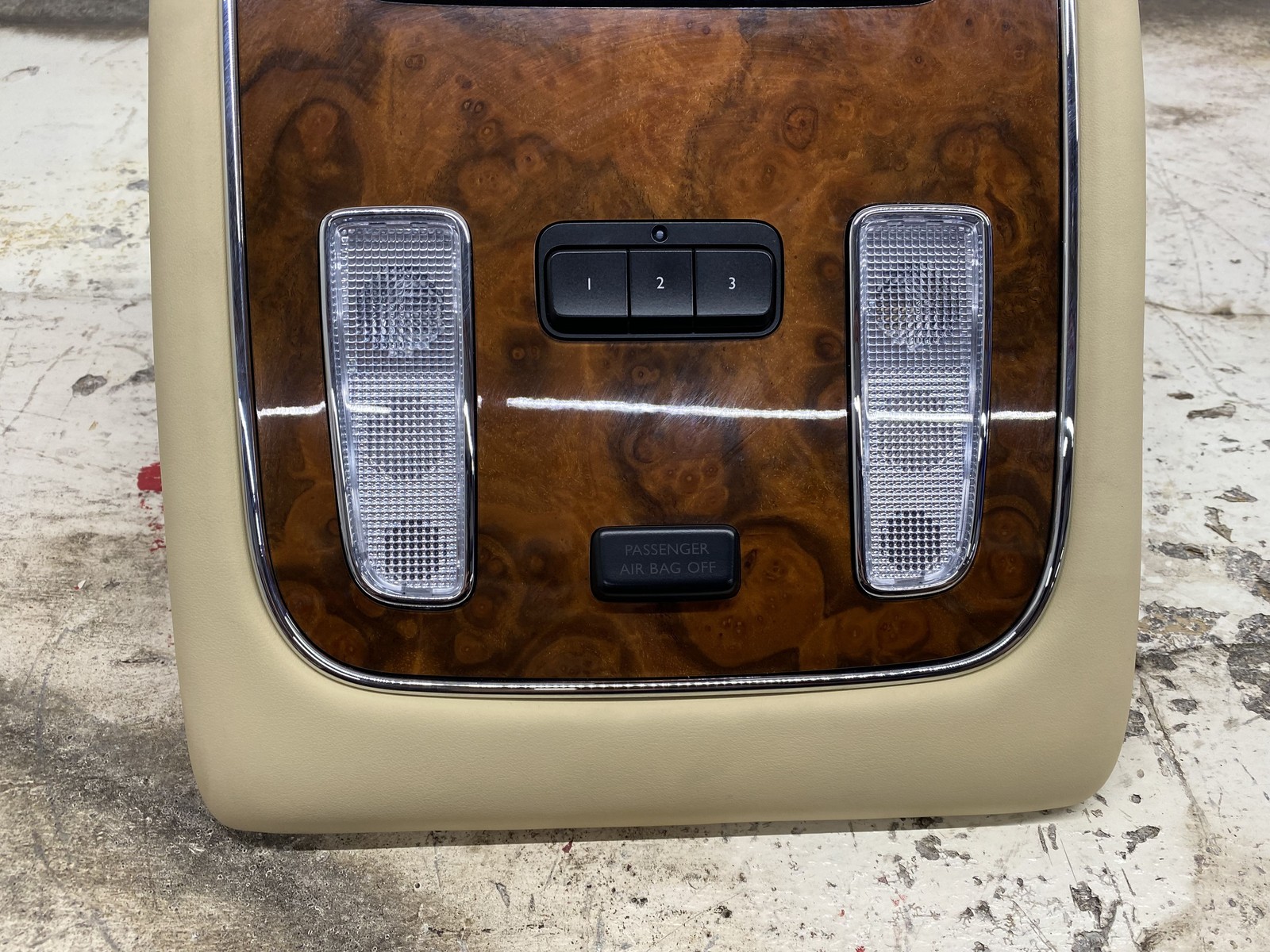 2010-2020 BENTLEY MULSANNE OEM FRONT ROOF CONSOLE DOME LIGHT LAMP SWITCH PANEL