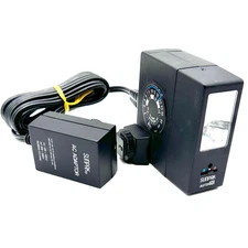 Near Mint SUNPAK Auto 401 FLASH & AC Adapter with cord
