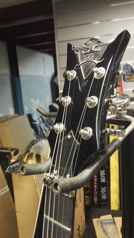 Chitarra elettrica DBZ Barchetta ST BARST-FR-BKM foto 4
