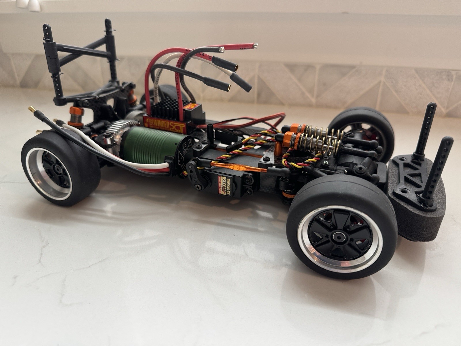 1/10 HPI Racing - RC Cup Racer Porsche 911 Carrera RSR 2.8 -Rare 2009 -never run