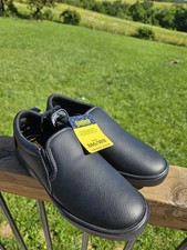 TredSafe Black Slip Resistant Work Shoes Anti-Fatigue M6 W8 Unisex Restaurant