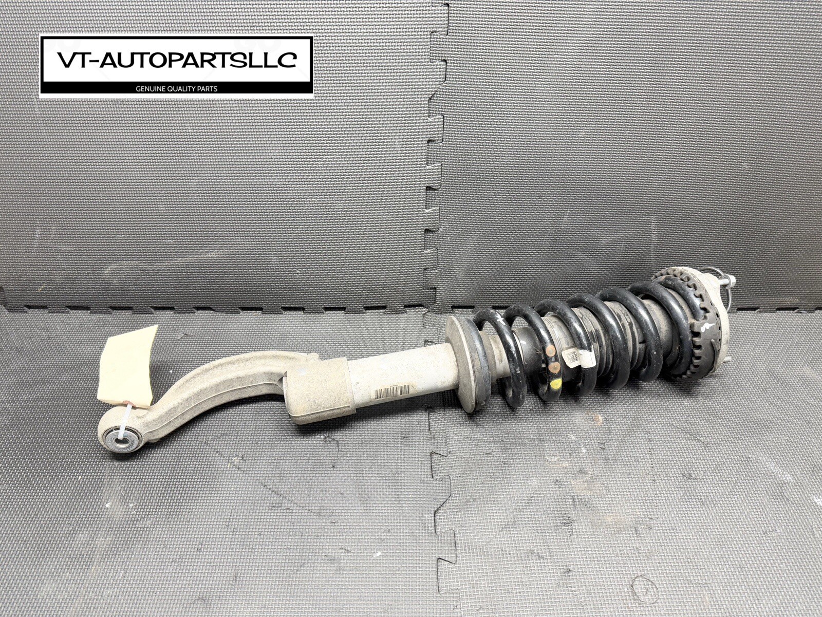 ⭐️2014-2017 Maserati Quattroporte Left Front Shock Strut Absorber 6700071400 OEM