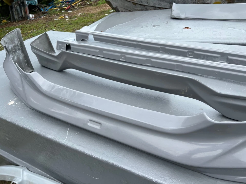 Kit de carrocería labio alerón faldones laterales para Daihatsu Thor Tank Roomy Subaru Justy 06-20' Foto 3 de 4