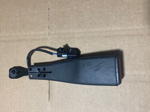 2016 CHEVROLET MALIBU FRONT RIGHT SEAT BELT CLIP LATCH BUCKLE black