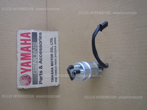 YAMAHA FZR400RR 3TJ GENUINE FUEL PUMP COMP. 3YX-13907-02 We have LOTS more PARTS - Picture 12 of 24