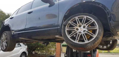Porta Fusibili per PORSCHE CAYENNE (TIPO 92A) Diesel 2010 351463 - Foto 6 di 10