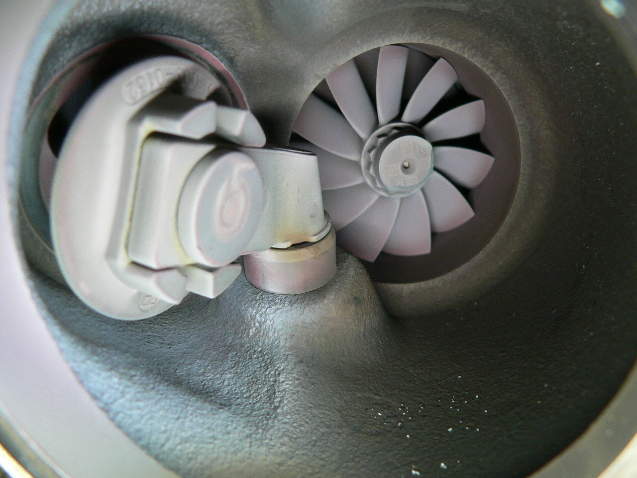 Bentley Continental 6.0 W12 Right Turbo Turbocharger 2020-2023? 07P145701A