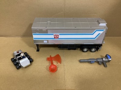 Takara Tomy Transformers Masterpiece MP-10 Convoy Parts Only