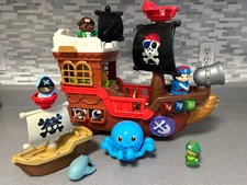 VTECH PIRATE TREASURE SHIP EDUCATIONAL  LEARNING LIGHTS & SOUND FOLDABLE SHIP