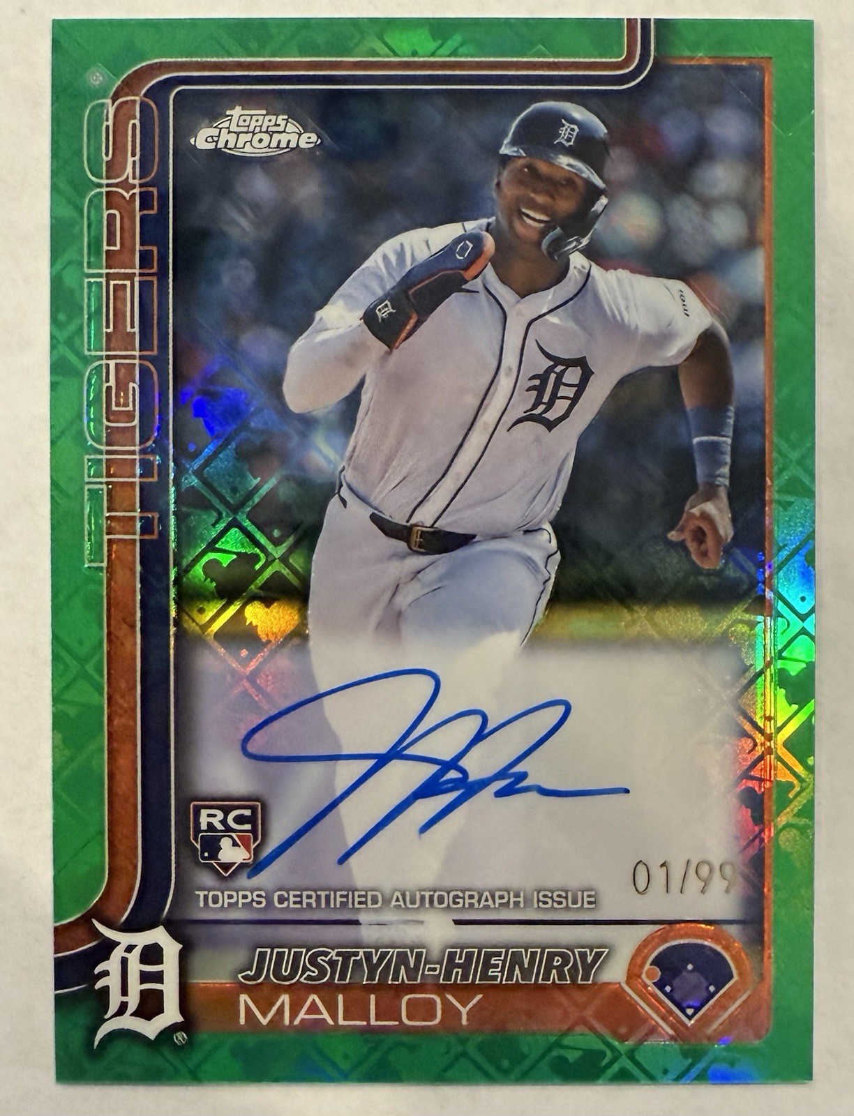 2025 Topps Chrome Justyn-Henry Malloy RC Green Logofractor SP #’d FIRST PRINT/99
