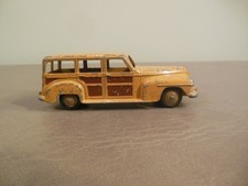 BOITE REPRO DINKY Toys Renault Dauphine Minicab N°268 EUR 5,00 - FR