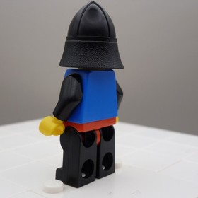 LEGO&reg; Castle Black Falcon Knight cas099 Classic Vintage 6062 6035 6103