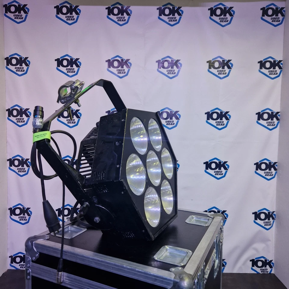 I-PIX BB 7 LED RGB Beamlight, Set of 6 fixtures in 2 Flightcases - Image 3 of 4