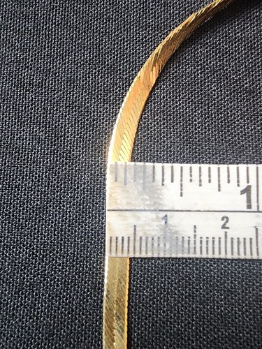 14k Solid Gold 3.7mm Wide, 7.34g, Herringbone Necklace, 20in Length - Picture 3 of 8
