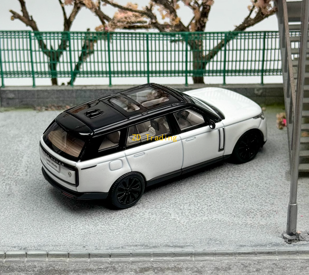 ZD LCD 1:64 White 2022 Range Rover Luxury SUV Sports Model