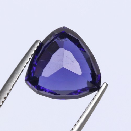12 Carat Trillion Cut Violet Color Lab Created Amethyst Gemstone For Signet - Picture 3 of 7