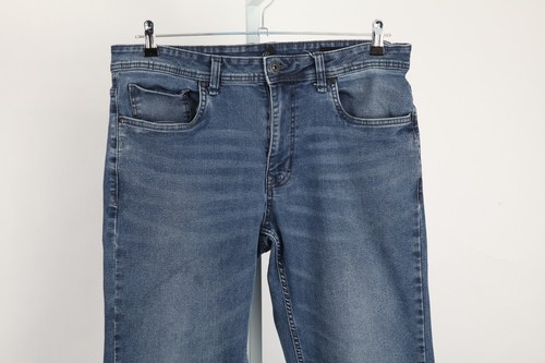 The Perfect Jean NYC Para Hombres 35x34 Calce Atlético Lavado Medio Elástico - Imagen 3 de 16